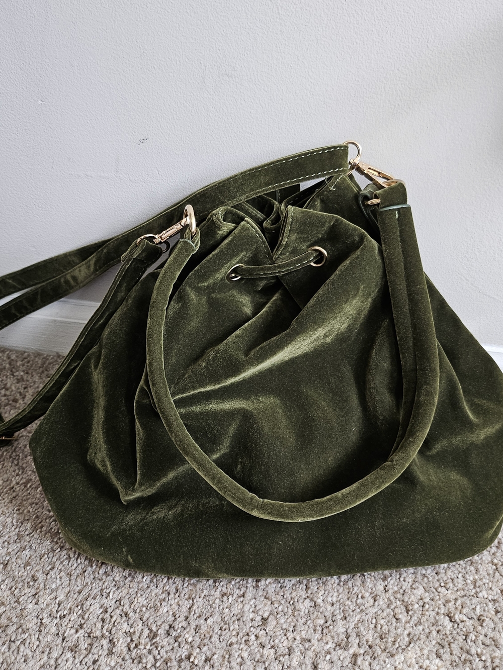 Olive Green Velvet Drawstring Shoulder Bag with Gold Hardware - Picture 9 of 9